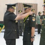 Babinsa Koramil Doko Melaksanakan Pemantauan dan Pengecekan Hewan Ternak Sapi Milik Warga Binaannya