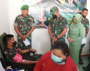 Jelang Peringatan Hari Juang TNI AD Ke 77 Tahun 2022, Kodim 0808/Blitar Gelar Bakti Sosial Donor Darah