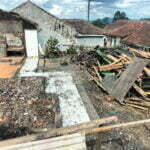 Tahun Baru Petugas Gabungan Gelar Patroli Bersama Anggota Koramil 0808 Satpol PP Kecamatan