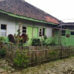 Wujud Kekompakan Dan Kebersamaan Di Wilayah, Babinsa Koramil Doko Gelar Gotong Royong Bersama