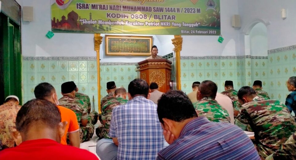 Kodim 0808/Blitar Bersama Masyarakat Gelar Peringatan Isra' Mi'raj Nabi Muhammad SAW
