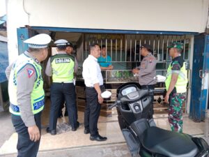 Anggota Kodim 0808/Blitar Gelar Patroli Gabungan