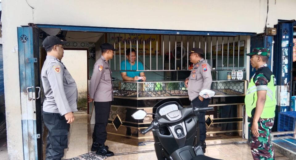 Anggota Kodim 0808/Blitar Gelar Patroli Gabungan