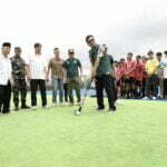 Tanamkan Kedisiplinan Kepada Anggota Banser, Babinsa Koramil Sutojayan Ajarkan Peraturan Baris Berbaris