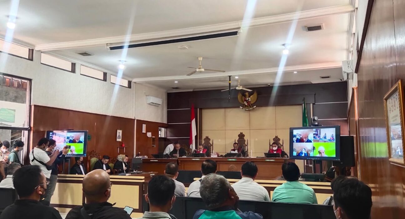 Pembacaan Putusan Atas Nama Terdakwa Hendri Hernando Bin Ir. B. Sutikno Hartono