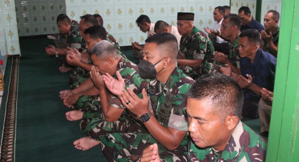 Sebagai Upaya Untuk Meningkatkan, Kodim 0808/Blitar Gelar Doa Bersama Di Awal Bulan April Tahun 2023