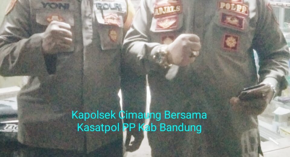 Perangi Penyakit Masyarakat Satpol PP Kab Bandung Sita Ribuan Botol Miras Diwilayah Cimaung