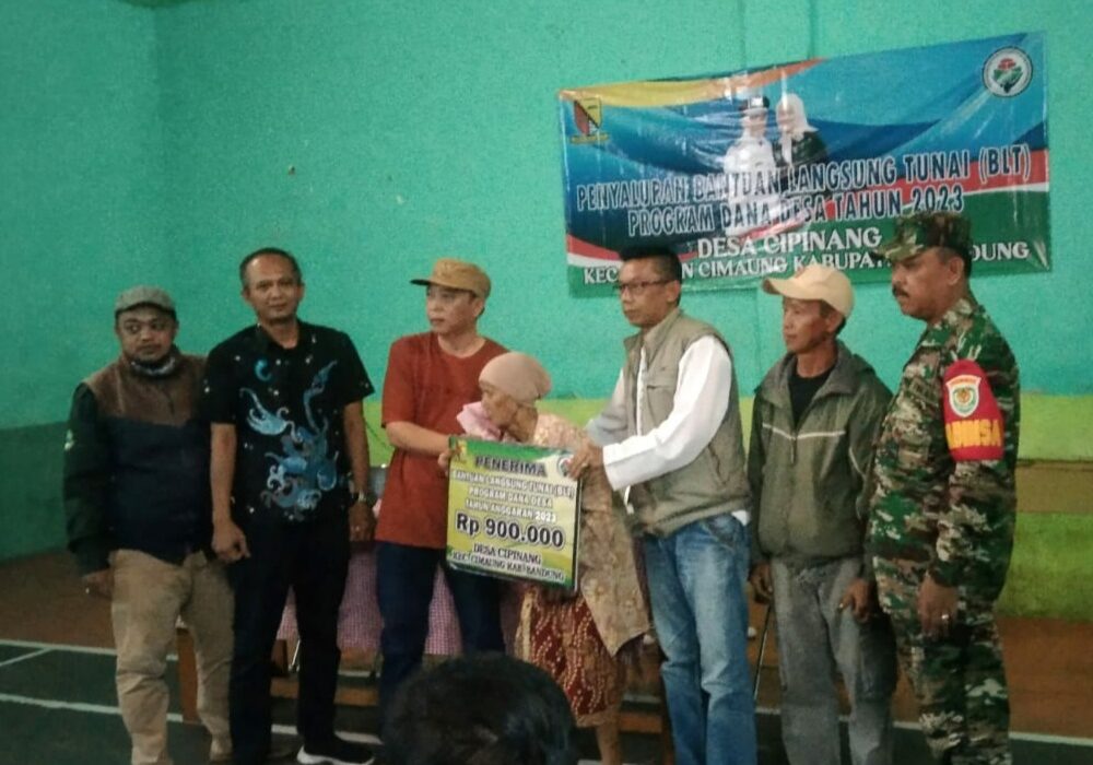 Pemerintah Desa Cipinang Bagikan BLT DD 2023 Tahap Pertama