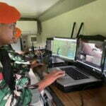 Pastikan Bantuan Tepat Sasaran, Babinsa Koramil Wlingi Dampingi Penyaluran BLT DD