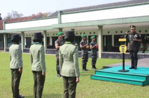 Wakil Direktur Keuangan Angkatan Darat Penutupan Siswa Dikcabpaku Abit Diktukpa TNI AD Gel II TA. 2023