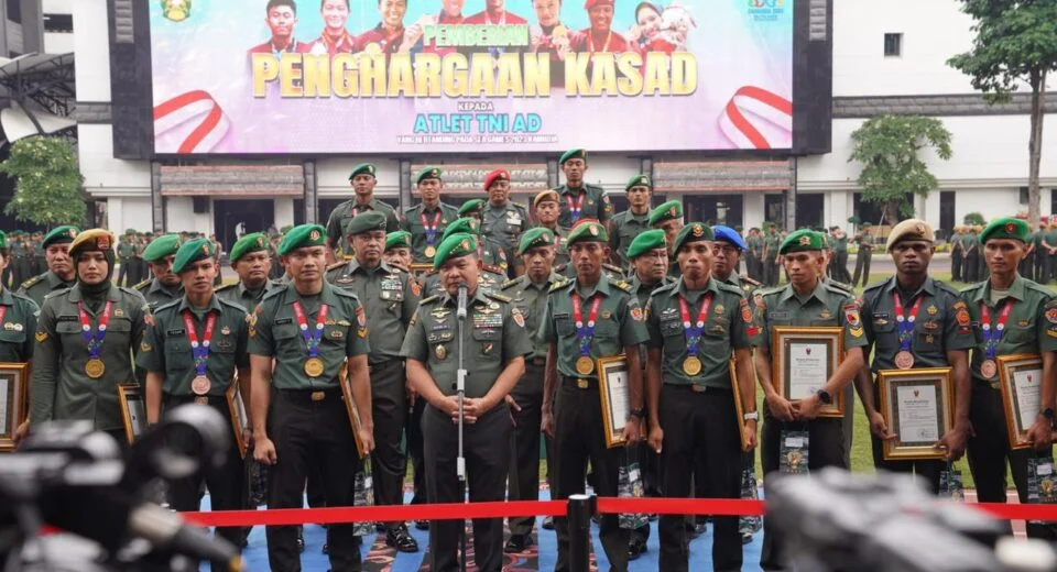 KSAD Jendral Dudung Apresiasi Atleit TNI Peraih Medali Di SEA Games 2023 Kamboja
