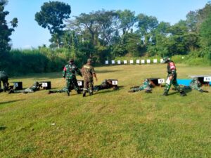Asah Kemampuan Menembak, Kodim 0808/Blitar Gelar Latbakjatri Triwulan II TA.2023