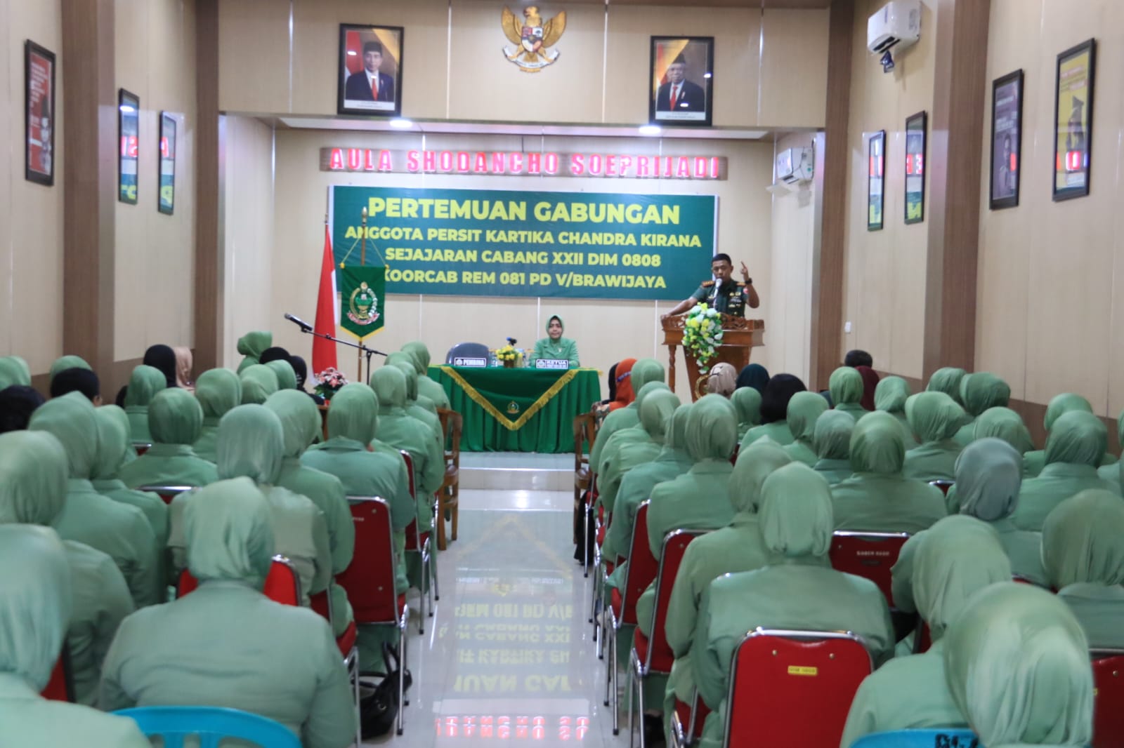 Dandim 0808/Blitar, Berikan Pengarahan Kepada Anggota Persit KCK Cabang XXII