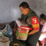 Terapkan Disiplin Di Sekolah, Babinsa Koramil Sanankulon Ajarkan Peraturan Baris Berbaris