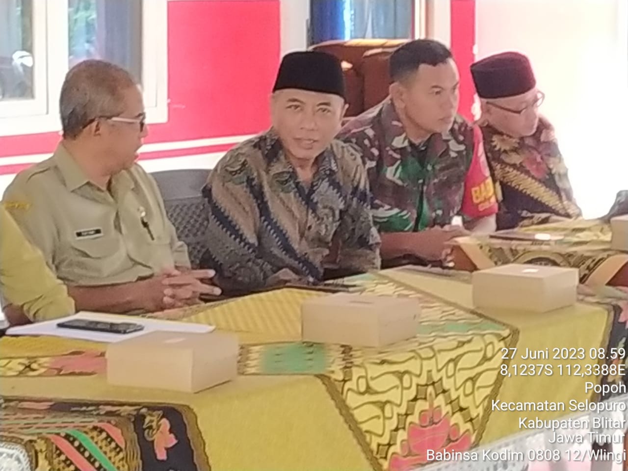 Sebagai Langkah Dalam Penanganan Penurunan Angka Stunting, Babinsa Pos Selopuro Hadiri Kegiatan Rembuk Stunting