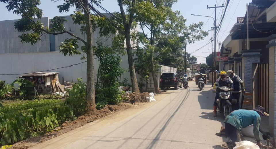 Diduga Carut Marut Adanya Galian Pipa Milik Perumda Tirta Wening