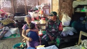 Senantiasa Menjadi Solusi, Anggota Koramil Kademangan Laksanakan Kegiatan Babinsa Masuk Dapur Warga