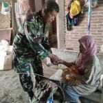 Masa Orientasi Siswa, Babinsa Pos Selopuro Latih PBB Dan Kedisiplinan Kepada Siswa Siswi SMP Negeri 1