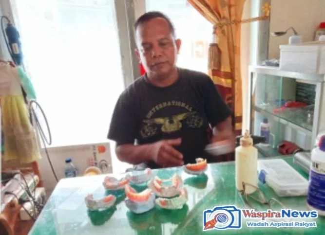 Maraknya Praktek Ahli Gigi Palsu di Kabupaten Bandung di Duga Tanpa Mengantongi Surat Ijin Operasional