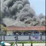 Satlantas Polres Karawang Berikan Edukasi Kepada Siswi Pelajar Serta Sosialisasi Super APPS