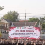 Bati Bakti TNI Koramil Kesamben, Pimpin Upacara Bendera Dan Berikan Pengarahan Kepada Siswa Siswi SMPN 1 Kesamben