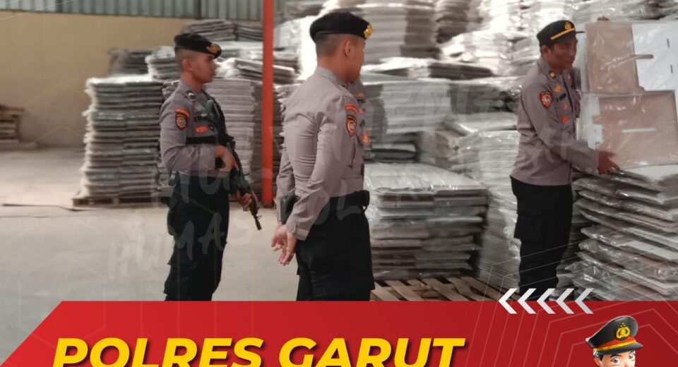 Polres Garut Pengamanan Gudang Distribusi Logistik Pemilu Tahun 2024