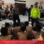 JEBOLNYA TPT SUNGAI CIGEDE 20 RUMAH DI KP LAMAJANG PEUNTAS RUSAK PARAH