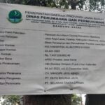 Tumpukan Sampah Di Jalan Provinsi Kab Bandung: Kasih Sanksi Bagi Pelaku