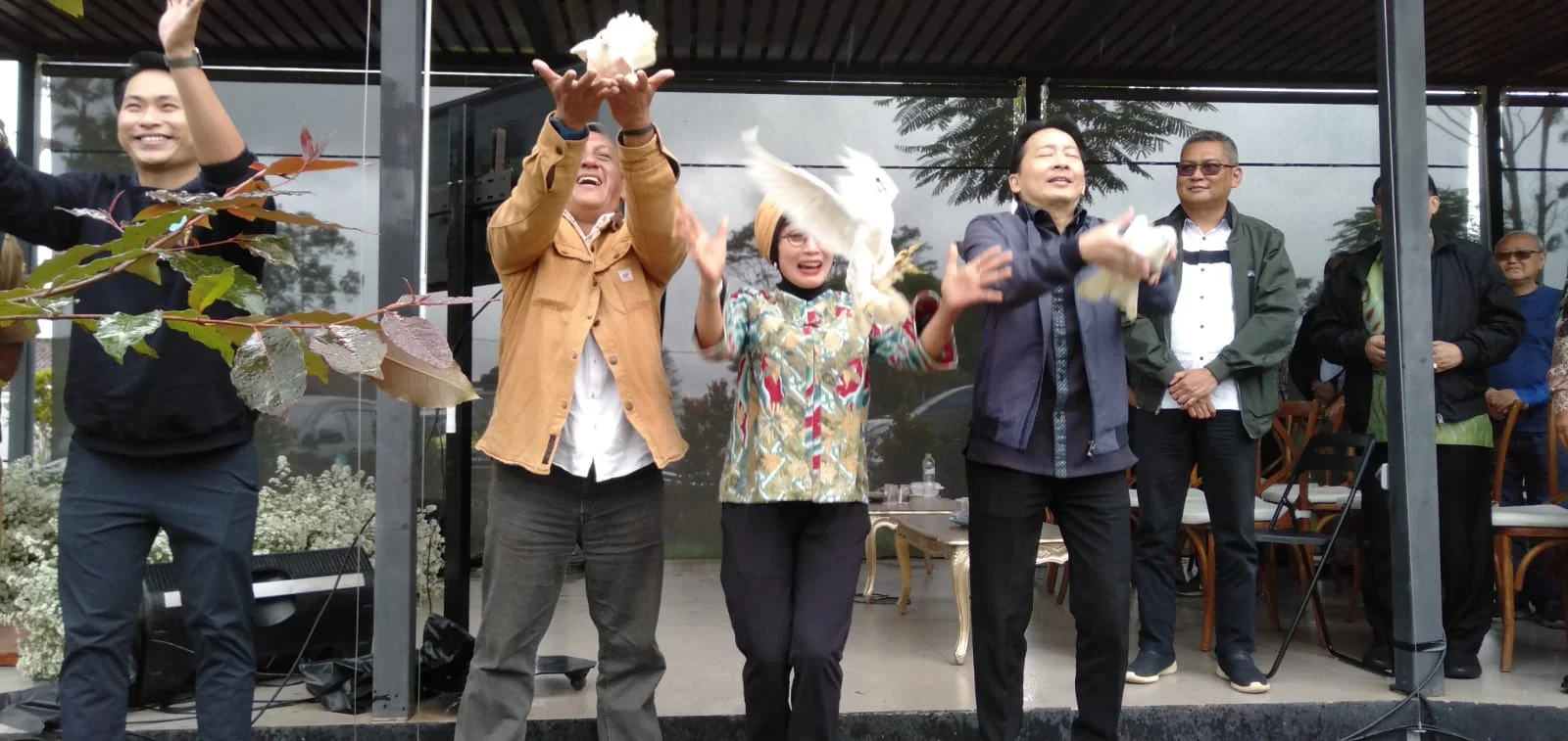 Hadir Wisata Bobocabin Di Bandung, Tife Cabin Friemer Cabin