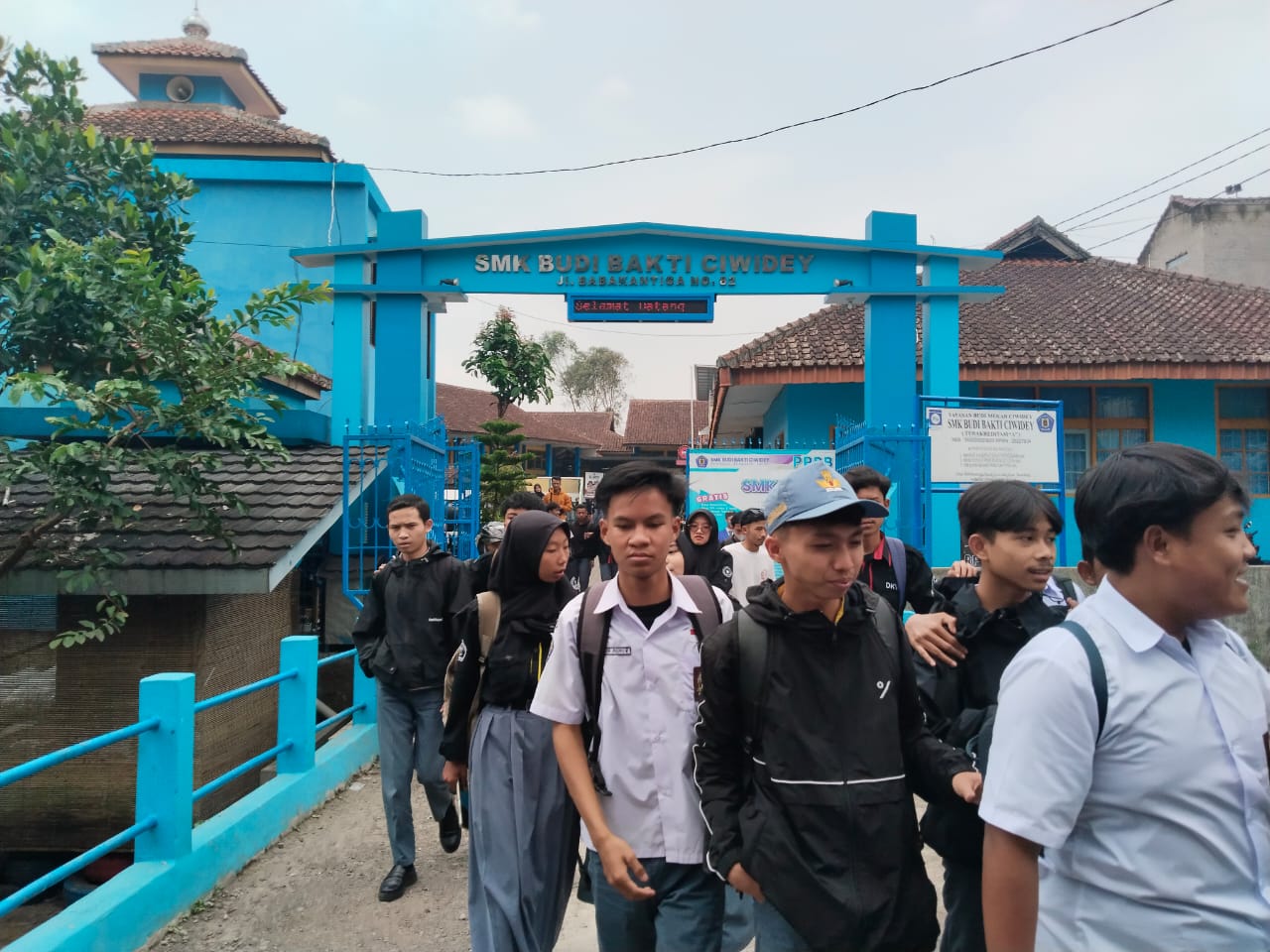 SMK Budi Bakti Ciwidey Yang Mengadakan Perpisahan Patok Rp 500 Ribu Di Mayang Arum