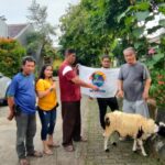 Pj Bupati Garut dan Sekda Ikuti Salat Iduladha di Alun-Alun Garut