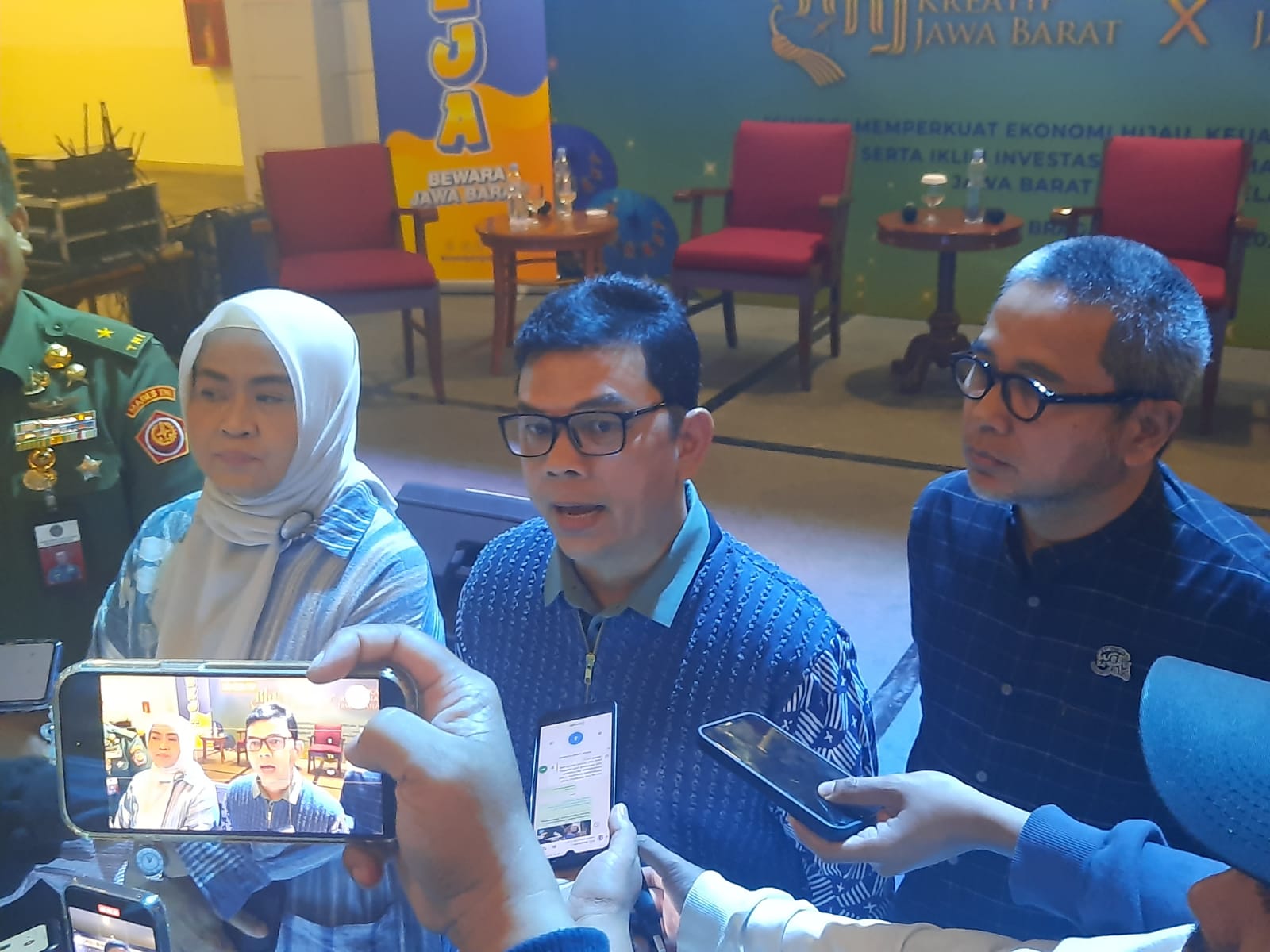 Dekranasda Se-Jabar Ikut Serta dalam Karya Kreatif Jawa Barat Dan Pekan Kerajinan Jawa Barat 2024