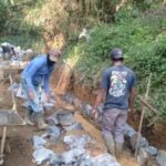 KAPOLSEK PAKENJENG : BUBARKAN KEGIATAN MUSDES DESA JATIWANGI KECAMATAN PAKENJENG