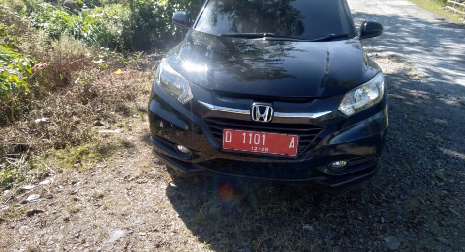 Mobil Dinas Pelat Merah, Terendus Parkir Di Lokasi Wisata