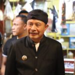 PEMDES CISARANTEN BERSAMA MASYARAKAT GOTONG ROYONG BANGUN BAK AIR BERSIH