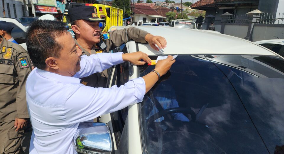 Parkir Liar Jadi Sorotan Pj. Bupati Garut dalam Operasi Patuh Lodaya 2024