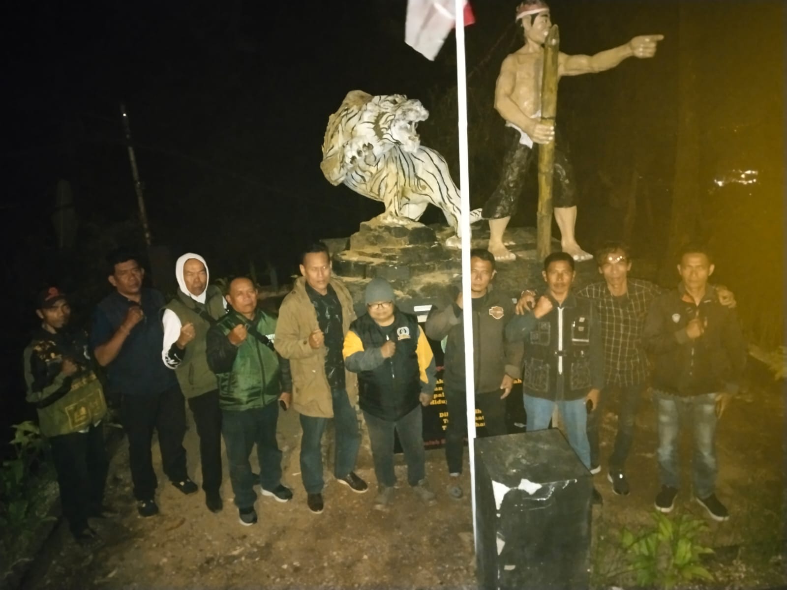 MENGINGAT, LUPA SEJARAH PERJUANGAN TENTARA PASUKAN A3W SILUMAN MERAH