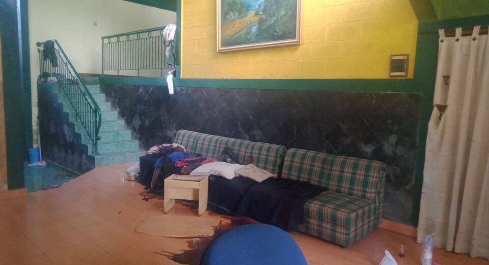 Mayat Laki-Laki Di Temukan Di Villa Desa Tenjolaya Kab Bandung