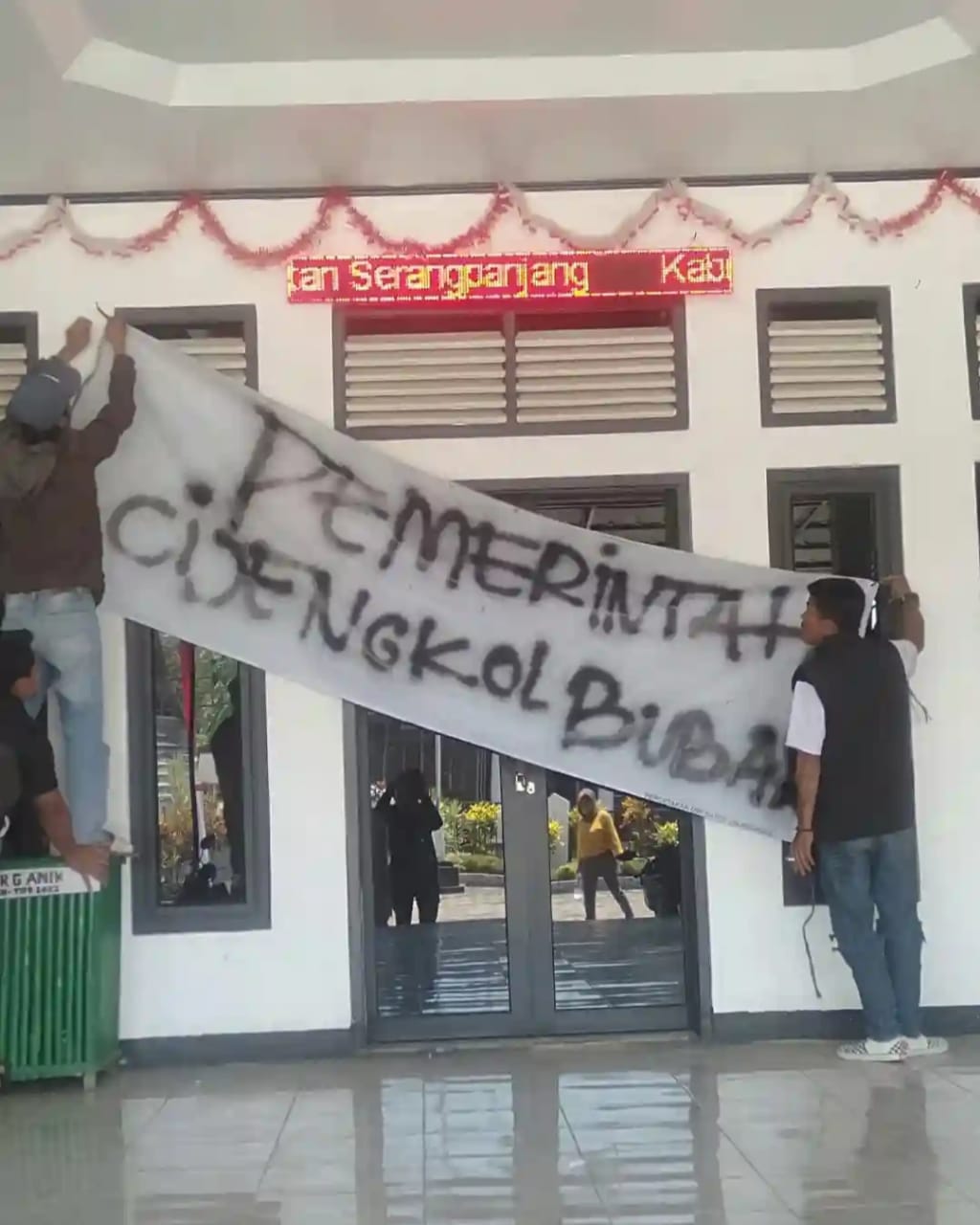 Ada Apa Dengan Desa Cijengkol 