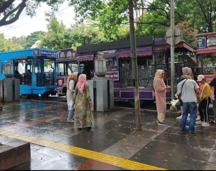 Bandros Merupakan Ikon Transportasi Kota Bandung