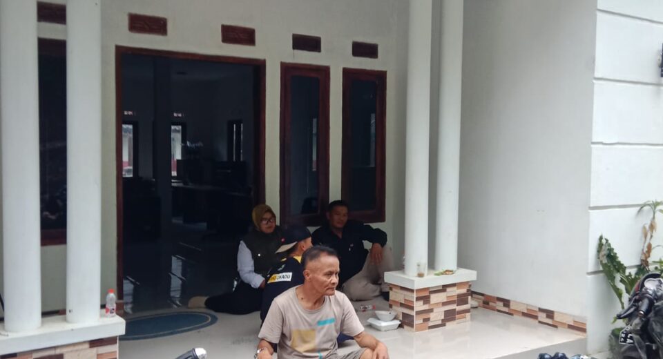 Pembangunan Kantor Desa Mekar Wangi Tanpa Papan Informasi, Diduga Proyek Siluman Dan Oknum Kades Langgar UU KIP