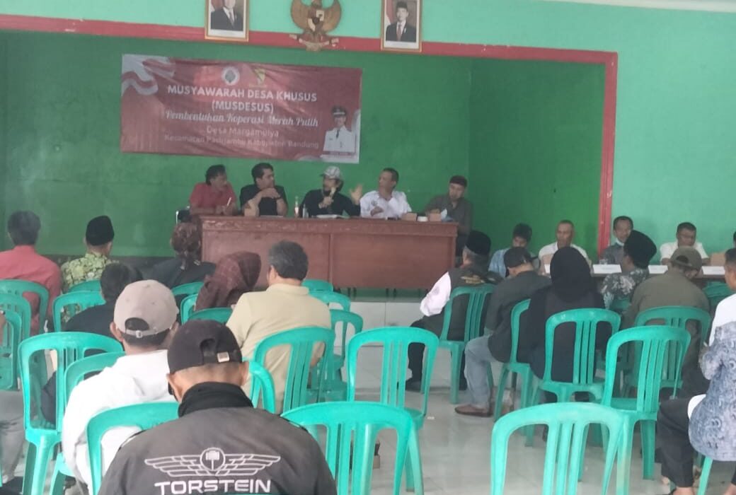 Desa Margamulya "Musdesus Pembentukan Koperasi Merah Putih"