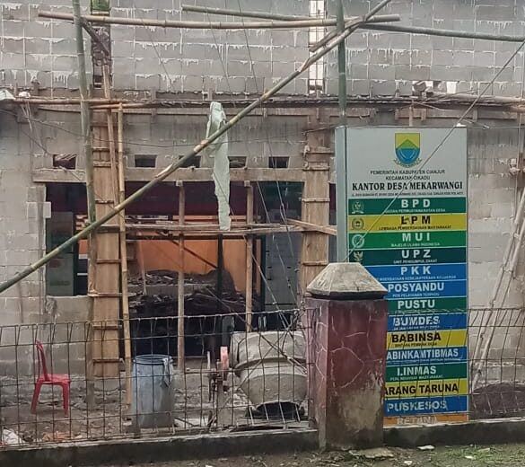 Seperti Proyek Siluman Pembangunan Kantor Desa Mekar Wangi