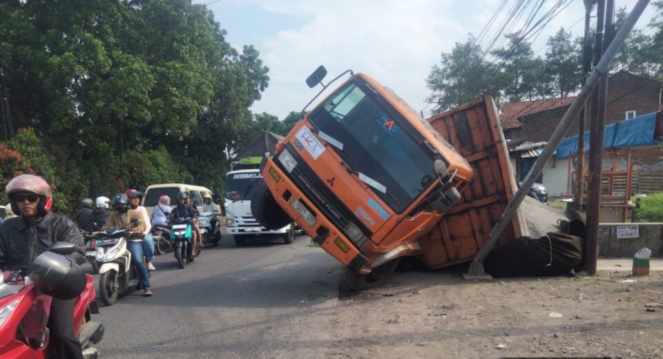 Bekas Galian PDAM Kembali Memakan Korban