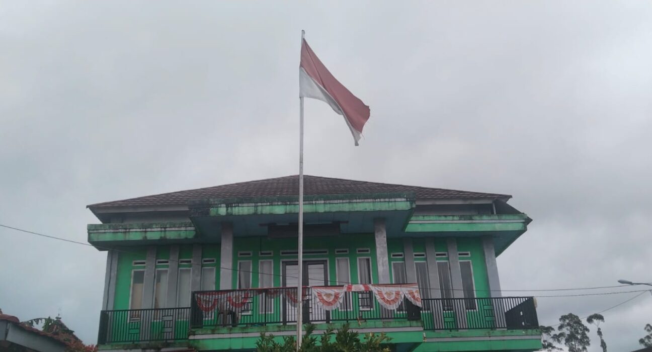 Pemerintahanan Desa Neglawangi Kec Kertasari Kurangnya Rasa Nasionalisme