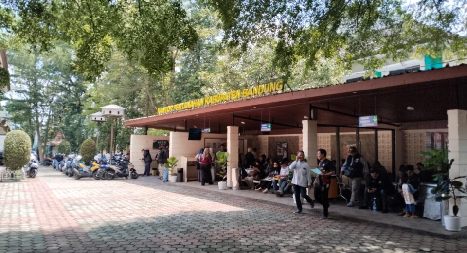 Pelayanan Prima, Pemohon Beri Apresiasi Kinerja ATR/BPN Kabupaten Bandung