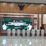 Tanjakan Bayonah Mencekam: Akses Utama Warga Cikadu Rusak Parah, Masyarakat Tagih Janji Pemerintah