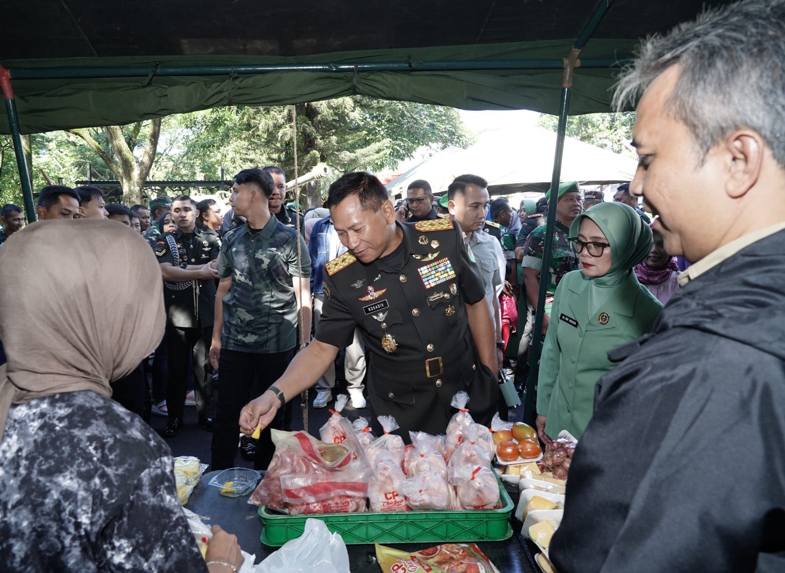 HUT ke-80 Kodam III/Slw Gelar Bazar UMKM