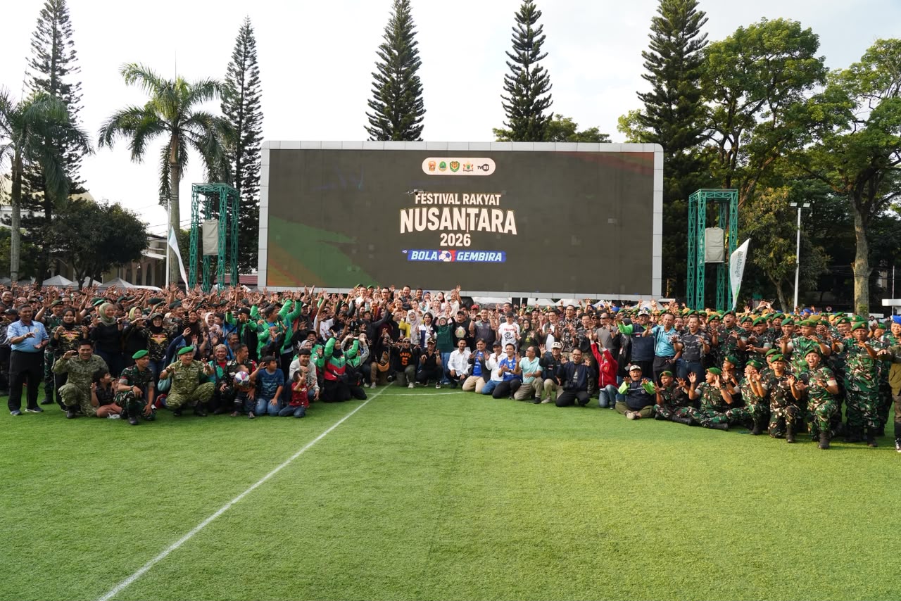 Meriahnya Festival Rakyat Nusantara 2026 dan Bola Gembira di Makodam III/Siliwangi