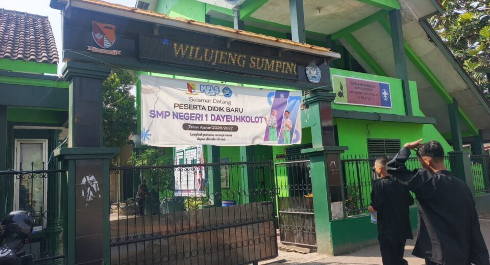 Ombudsman Tegaskan Larangan Sekolah Jual Seragam, Dugaan Praktik Terjadi di SMPN 1 Dayeuhkolot